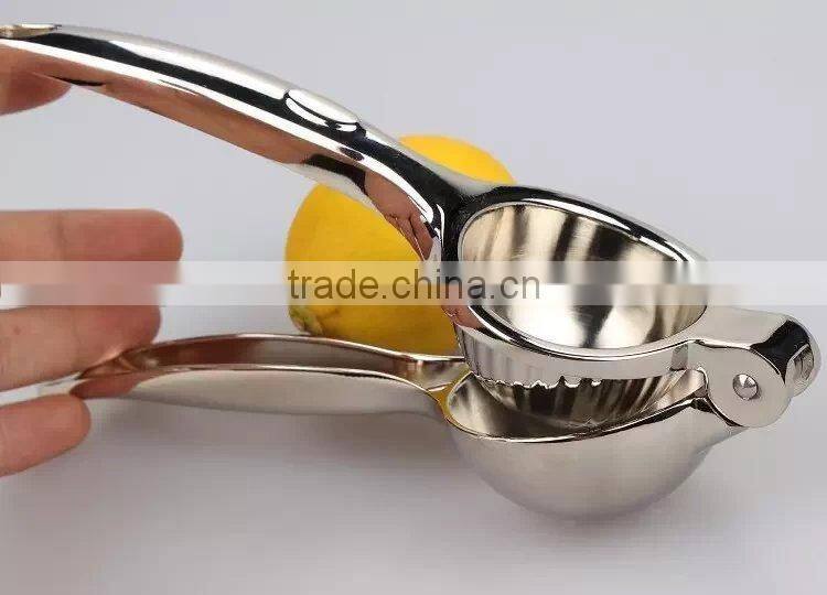 premium quality lemon squeezer