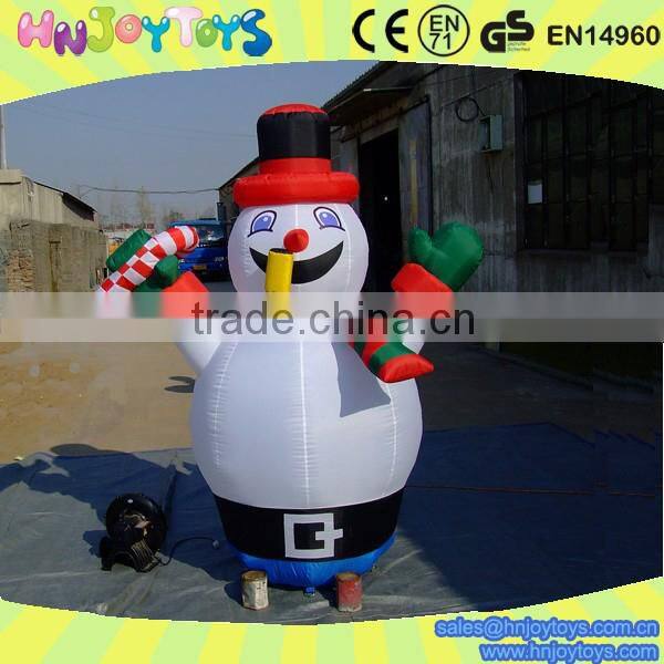 giant christmas tree with 25ft christmas inflatable santa(christmas decorations)