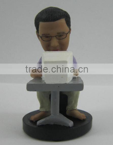 polyresin father's bobble head