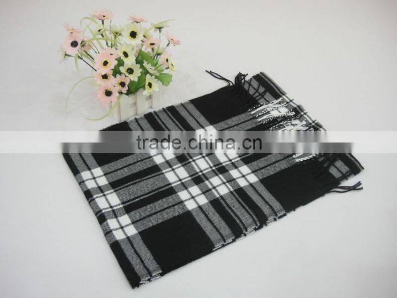 Tassel shawl knitted shawls women winter scarves Stock