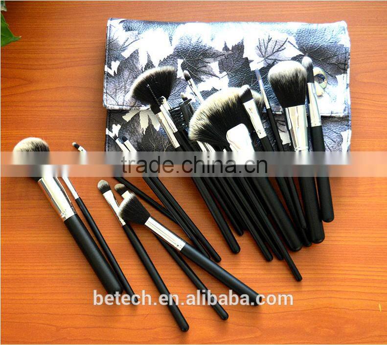 Wood handle makeup brushes kit Retro style boxed 22pcs