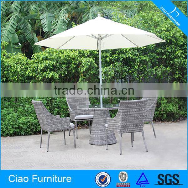 Cheap And Low Price Hospitality Rattan Garden Dining Set With Umbrella
