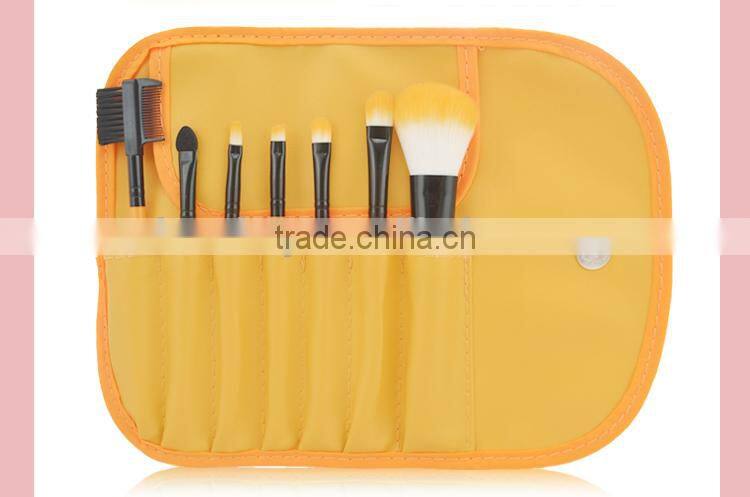 Popular Hot Selling Colorful 7 in 1 Make-Up Brush Set High Quality Comestic Brush With CROCO Bag For Brushes