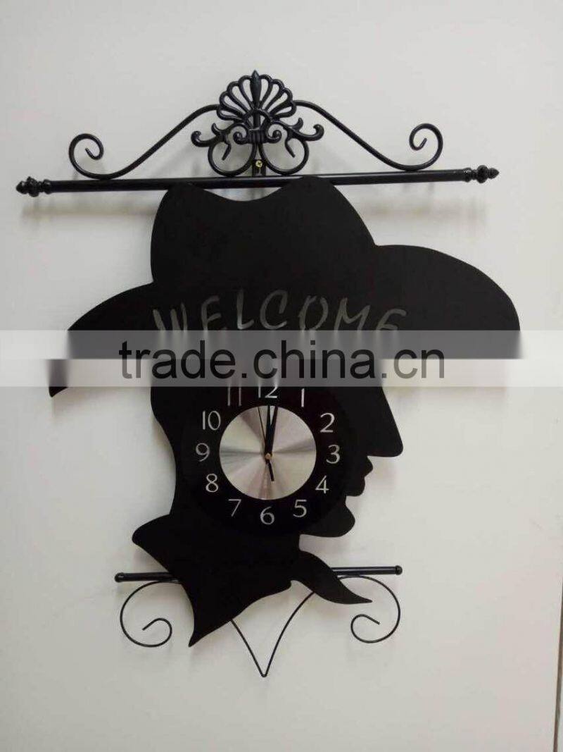Hot sale black color figure head decorative metal wall mounted clock