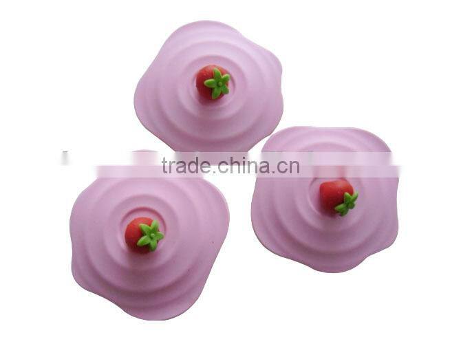 Cute strawberry Silicone Watertight Cup Mug Lid Cover