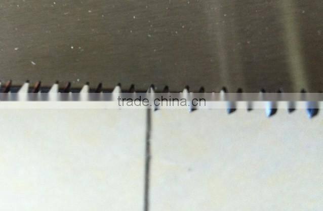 collapsible hand saw with plastic handle