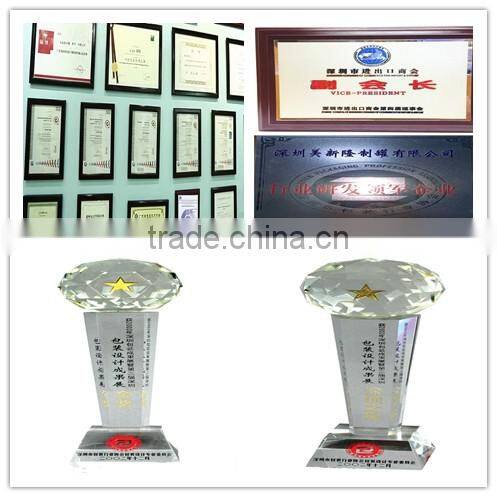 Chest tin coin bank with lock