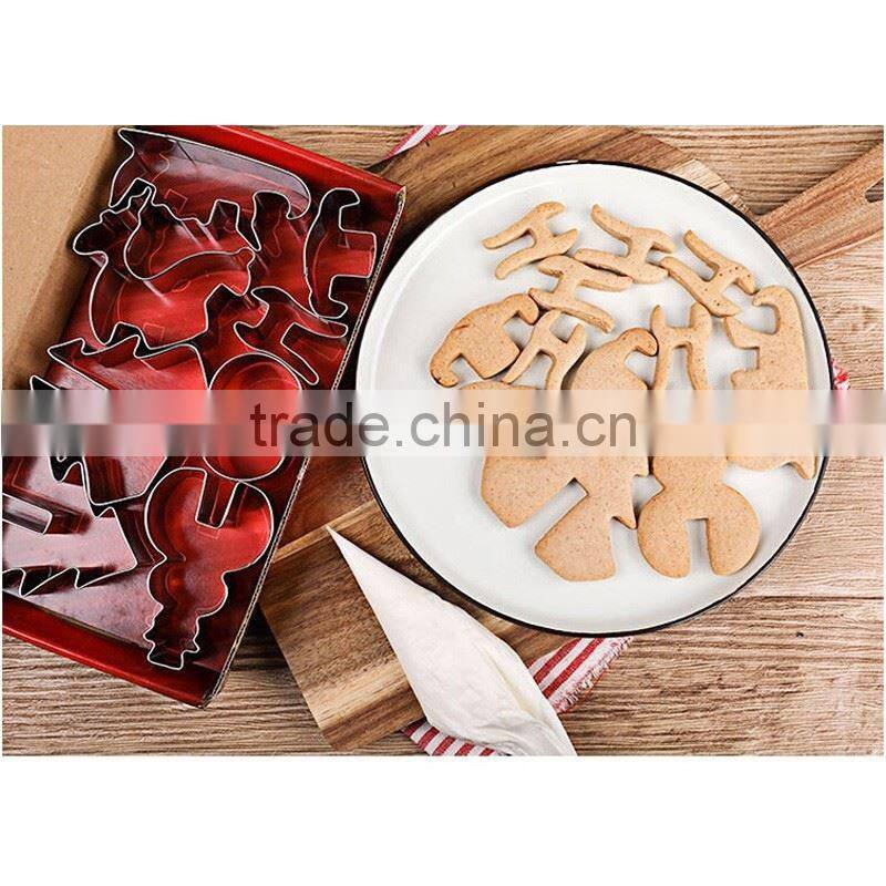 8PCS/ Set 3D Christmas Biscuit Mold Stainless Steel Cookie Cutter Sugar Cake Mold DIY Baking Tools