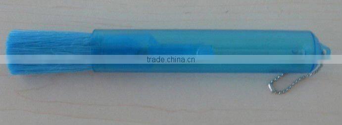 Plastic computer brush