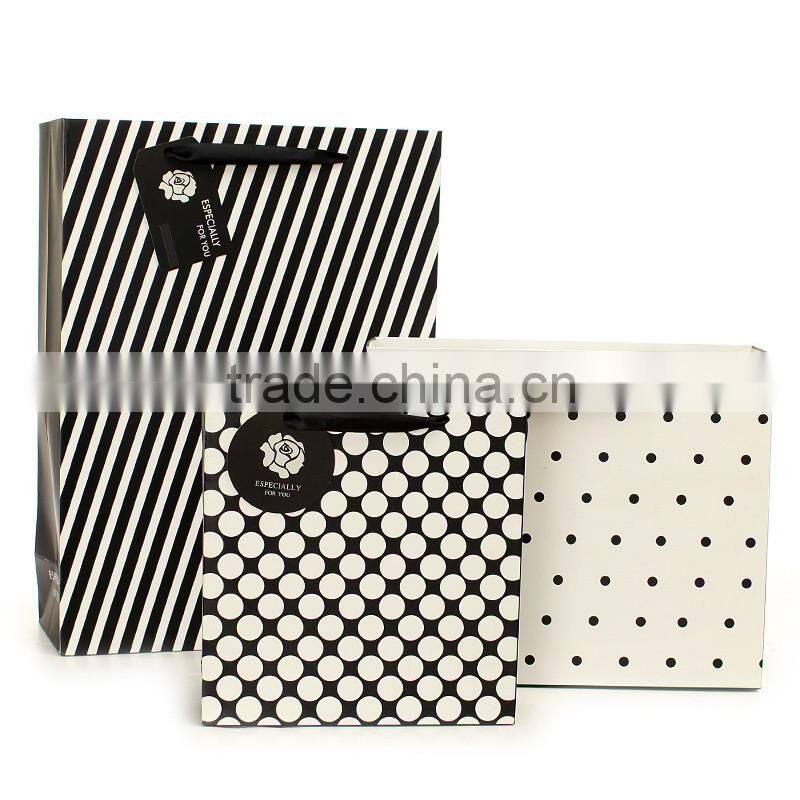 Customized die cut brown paper bag with factory price and high quality