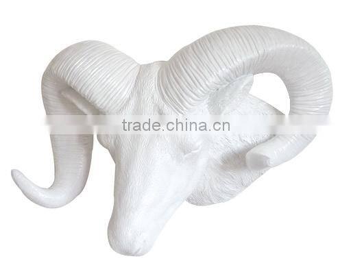 Polyresin animal decorative hanging wall decor