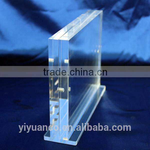 Acrylic Photo Frame AFF-041