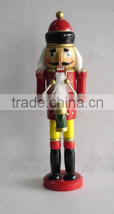 Home decoration hand painted wooden soldier nutcraker