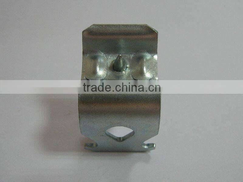 Drive Pins With X-CC Ceiling Clip