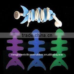 Silicone fish shape the headset bobbin winder