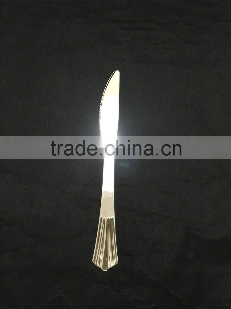 19cm plastic silver coated knife