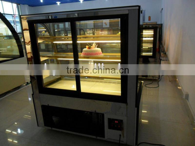 cake showcase (CE certificate)