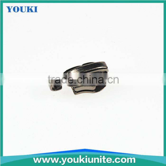 #4 plastic zipper two-way slider zipper