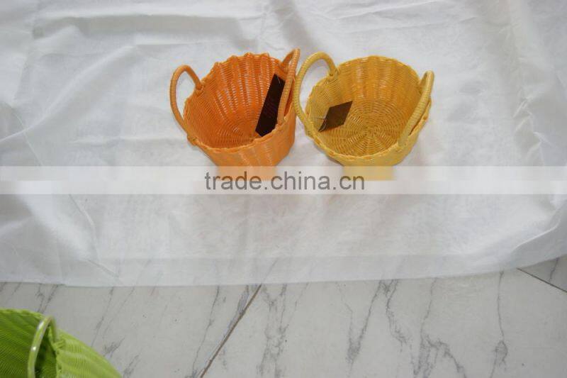 fashionable and soft cheap small size crochet PP straw basket home use