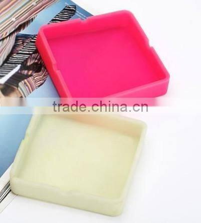 hot selling silicone ashtray with high quality, various color ,custom logo,OEM orders are welcome