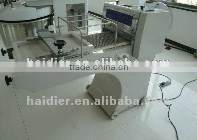 toast moulder/toast machine/equipment for a bakery/bakery machines