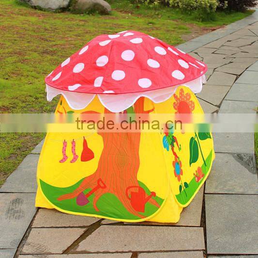 Lovely folding mushroom play tent foldable tent for kids