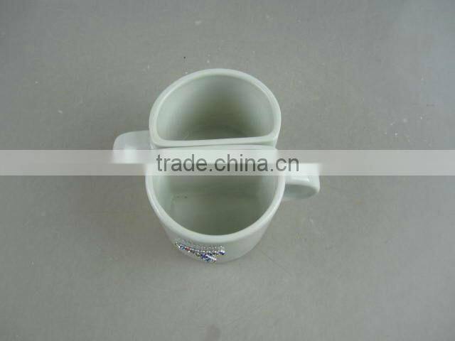 porcelain couple mug set with diamond design