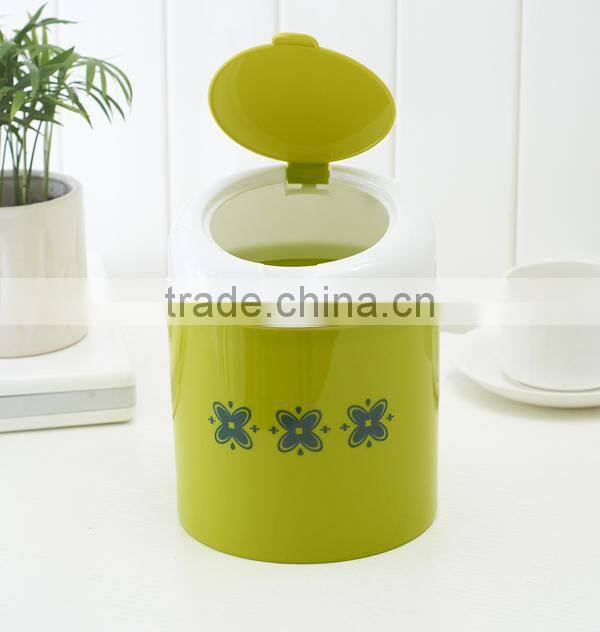 Little plastic dumpster with lid round 205