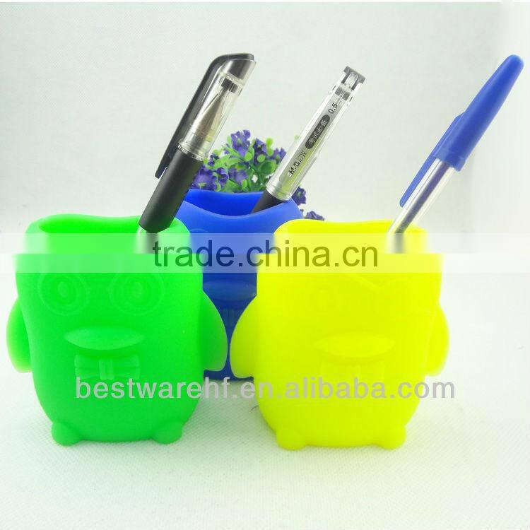 2013 Funny silicone office products,silicone pen case, pen holder