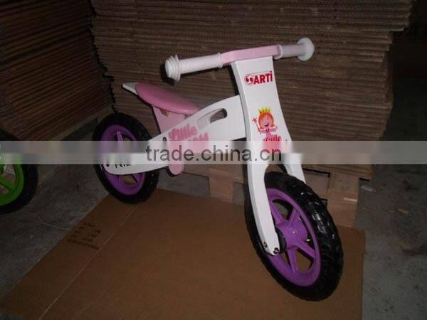 2016 most populae lovely wooden baby tricycle W16A023