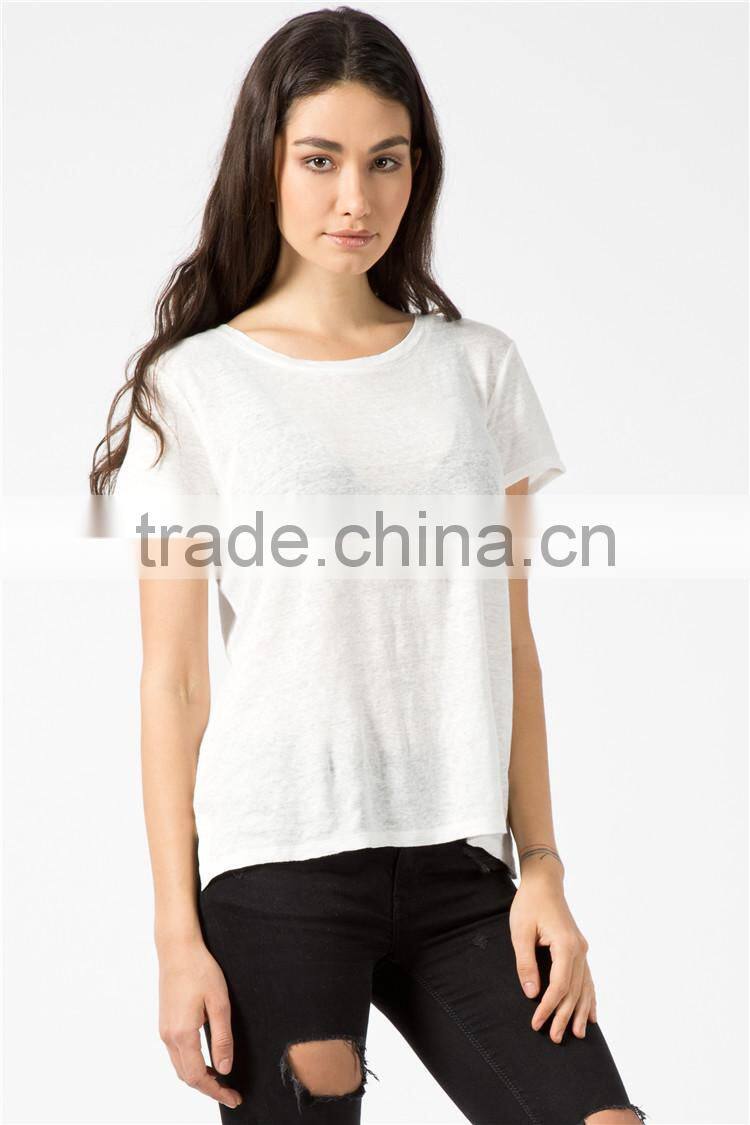 Embossed logo t-shirt plain white round neck t-shirt
