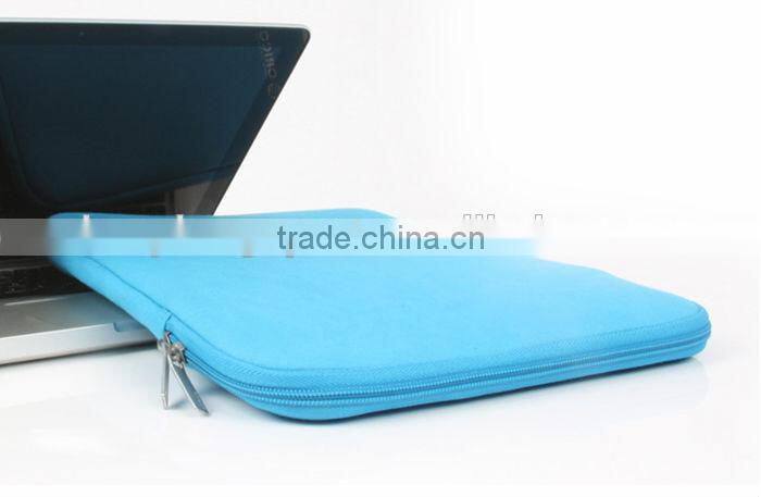 Neoprene laptop sleeve --HYE580