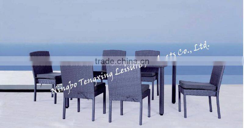2016 Popular style cheap rattan dinning table sets