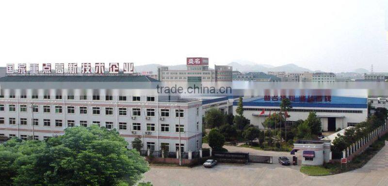 Flat embroidery machine