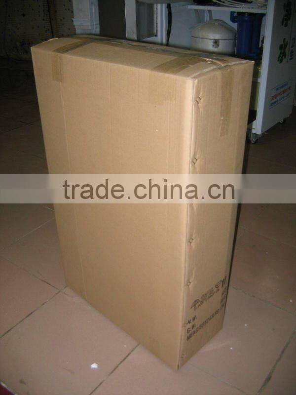 Wall-mountable condom dispenser