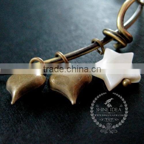 vintage bronze antiqued round star engraved photo locket wish charms fashion women wiring bangle bracelet 6450039