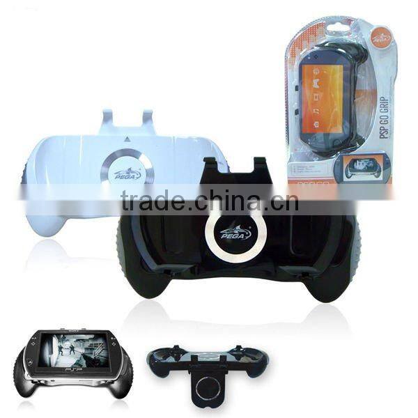 Black RETRACTABLE AND RECHARGEABLE GRIP for PSP GO