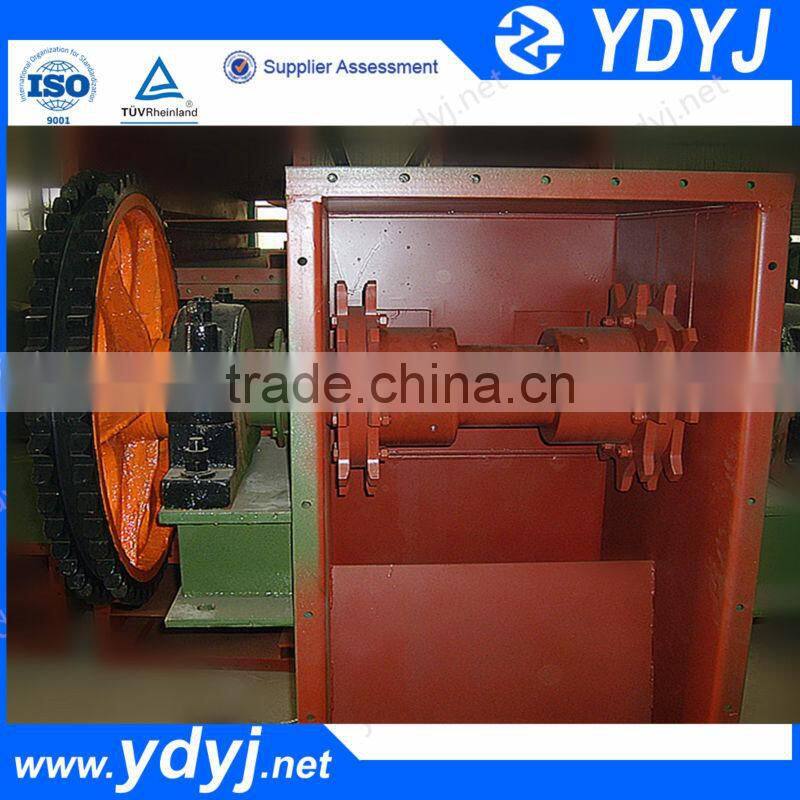 Wear resistance alloy wheel for conveyor