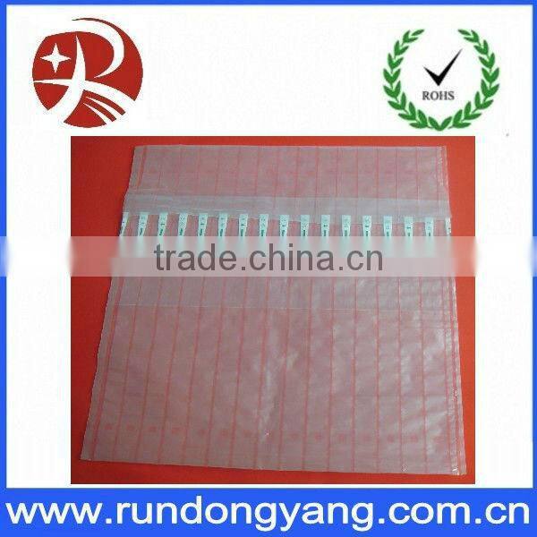 yellow air bubble plastic bag for wine