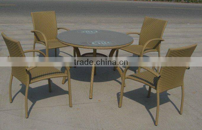 T042 wicker coffee furniture