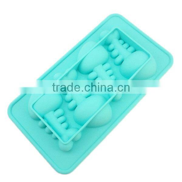 Fancy 4 cavity fishe bone shaped silicone ice cube tray maker