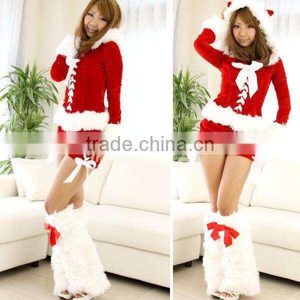 The new nightclub spice girl singer Christmas clothes