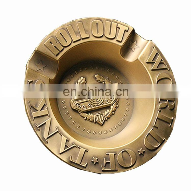 Hot sale turtle shape crystal glass silicone ashtray