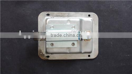 03116 Truck handle latches