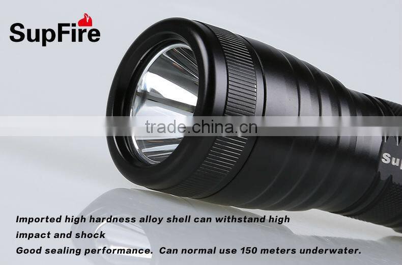 Professional diving Flashlight use dry battery