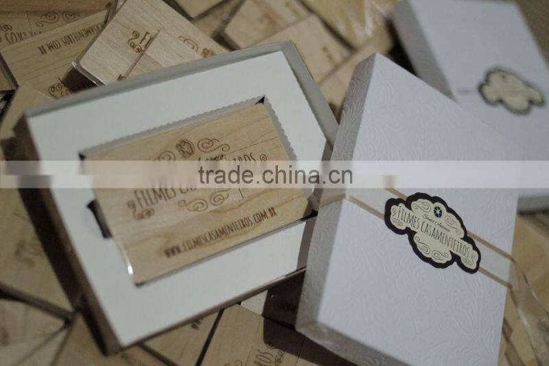 ECO friendly wooden material personalized laser engraving logo 16GB credit card usb flash pen drives
