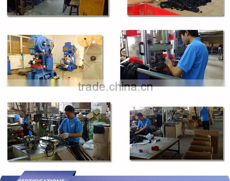 Power cord with American middle size plug socket