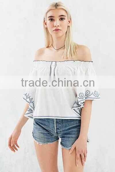 Low MOQ summer design ladies off shoulder embroidred tank tops
