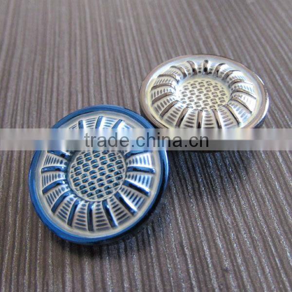 plated white grave jeans buttons and rivets