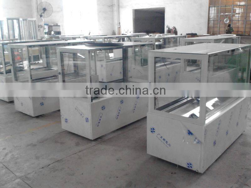 Japonic Three Layers Right Angle Cake Display Cooler